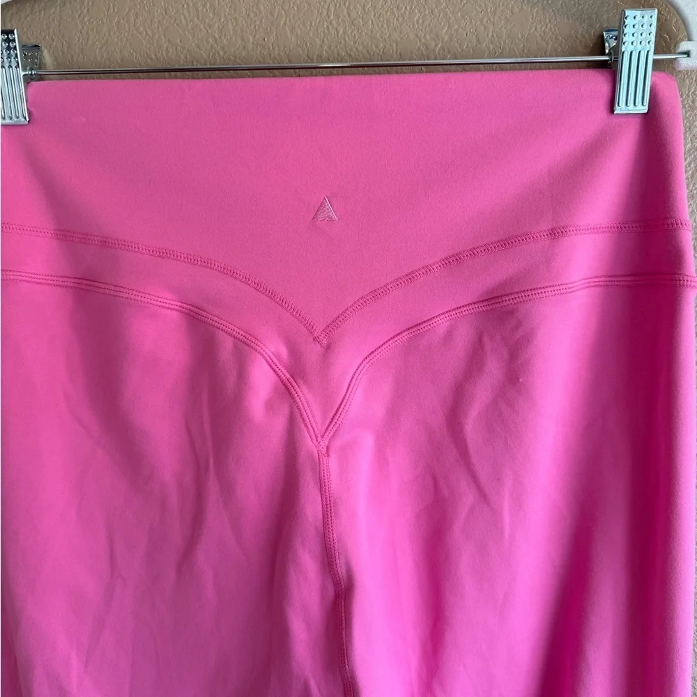 Vitality Plus Size Pink Booty Lifting Athletic Barbiecore Leggings K - Picture 3 of 4